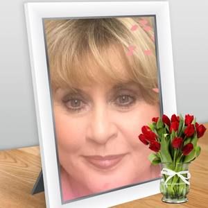 Meet your Posher, Sandi